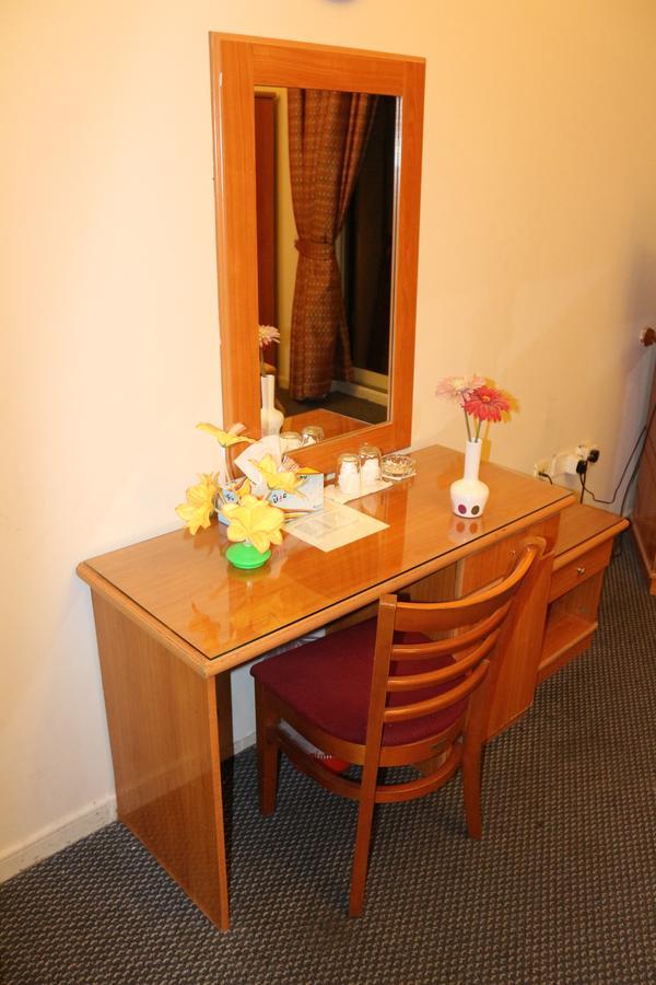 דובאי Sahar Hotel מראה חיצוני תמונה