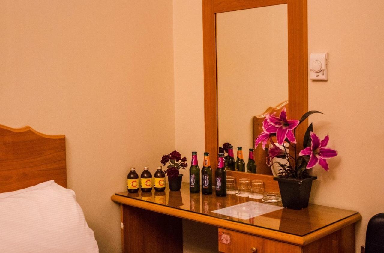 דובאי Sahar Hotel מראה חיצוני תמונה